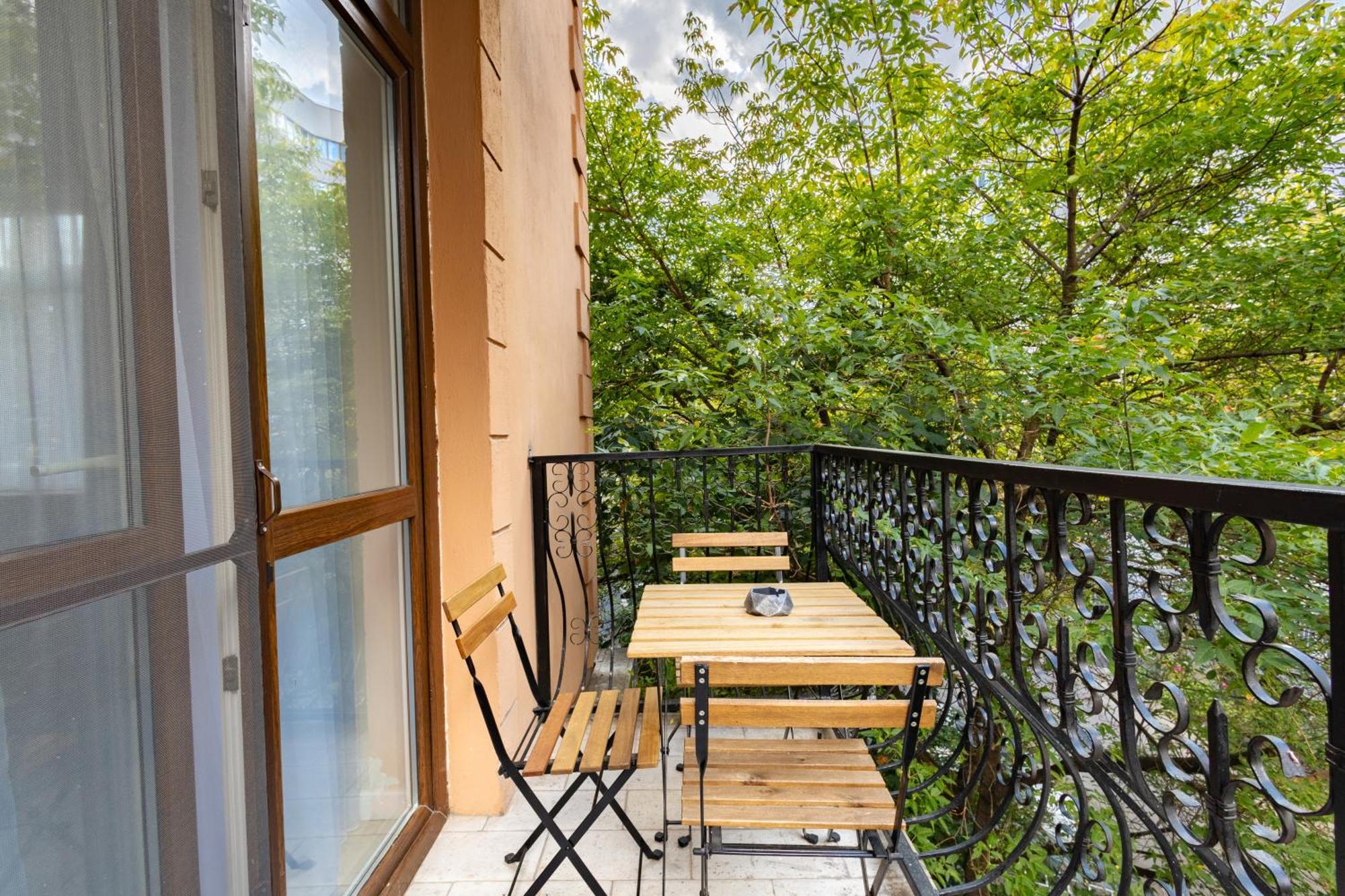 Piccolo Mondo By Citybookings Bukurešť Exteriér fotografie